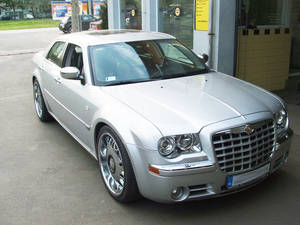 CHRYSLER 300 C apró ültetéssel