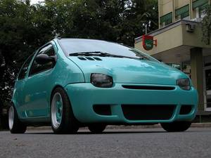 RENAULT Twingo