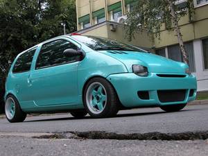 RENAULT Twingo
