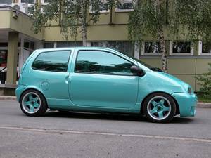 RENAULT Twingo