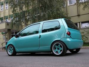 RENAULT Twingo