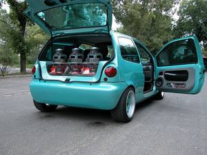 RENAULT Twingo