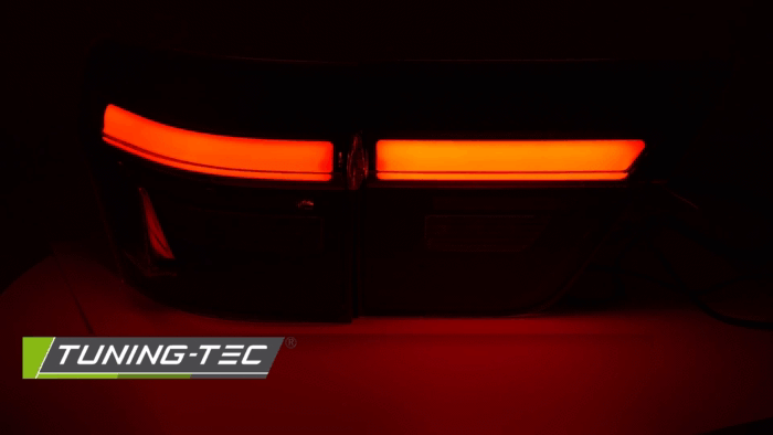 Tuning-Tec Chrysler Jeep Cherokee WK2 2011-2013-ig, üdvözlő fénnyel, fekete-füst Ledes tuning hátsó lámpa 1