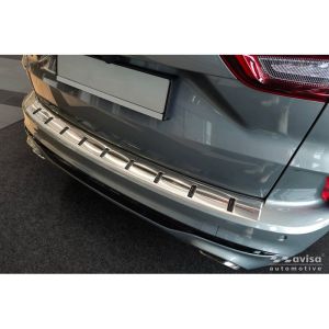 Avisa Avisa Stainless Steel STRONG EDITION hátsó lökhárítóvédő, amely alkalmas Ford Kuga III ST-Line / Vignale 2019-2024 & Facelift 2024- - Ezüst Rear bumper sill protection