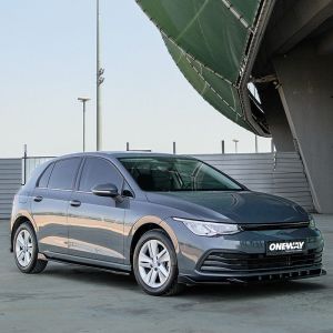 Oneway Oneway Komplett karosszériakészlet Volkswagen Golf VIII HB 3/5 ajtós 2020-2024-es típushoz, kivéve. GTi/GTD/GTE/R/R-Line - Fényes fekete Complete body kits