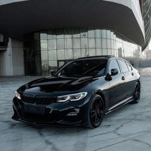 Oneway Egyirányú első légterelő alkalmas BMW 3-Series G20/G21 M-Pack 2018-2022 - Fényes fekete Front spoilers