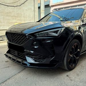 Oneway Oneway elülső légterelő, amely alkalmas a Cupra Formentor 2020-2024-hez, kivéve VZ5 - Fényes fekete Front spoilers