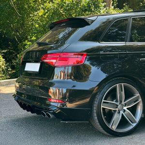 Oneway Egyirányú hátsó oldalsó diffúzorok Audi S3 Sportback 8V Facelift 2016-2020 modellhez - Fényes fekete (csak az OW RV21033-mal együtt) Diffusers