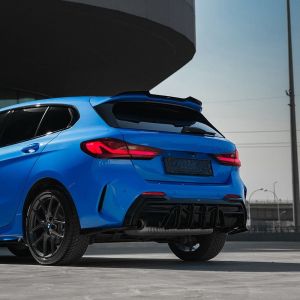 Oneway Egyirányú hátsó diffúzor alkalmas BMW 1-Series F40 M-Pack/M135i (egy kipufogó L) 2019- - Fényes fekete Diffusers