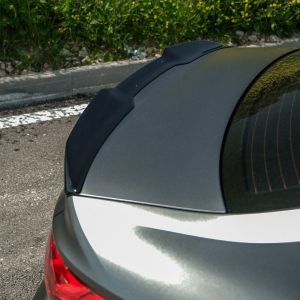 Oneway Egyutas csomagtartó légterelő Audi A3/S3/RS3 (8Y) Sedan 2020-2024 & Facelift 2025- - Fényes fekete Ready-made rear spoilers