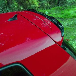 Oneway Egyirányú tetőspoiler (sapka) alkalmas Volkswagen Golf VI GTi/GTD/R 2008-2012 - Fényes fekete Ready-made rear spoilers
