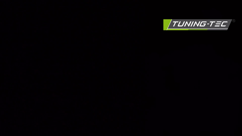 Tuning-Tec Toyota Hilux, 2016-2020-ig, üdvözlőfény funkciós, piros Ledes tuning hátsó lámpa 1